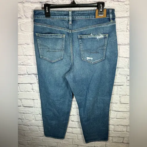 American Eagle  Distressed Ripped Denim Mom straight Jean Women Size 14