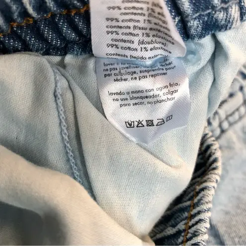 We Wore What NWT Zia Straight Leg Jeans Pull on Elastic Waistband Light Wash Denim