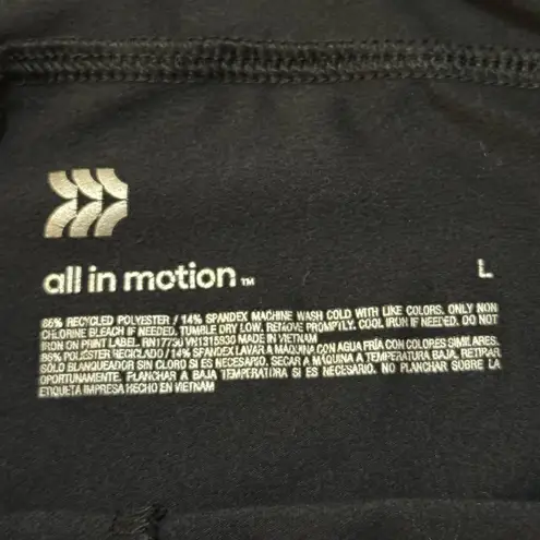 All In Motion Target black pocket elastic waistband shorts women’s size large