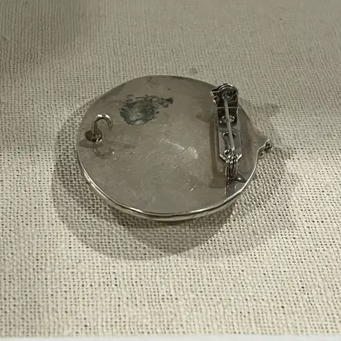 VTG Silver Tone Mother Of Pearl Brooch Pin With Hook Wedding Party Anniversary White