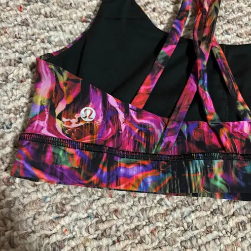 Lululemon  Energy Bra *Medium Support, B–D Cups
Hyper Flow Pink Multi- Size 8