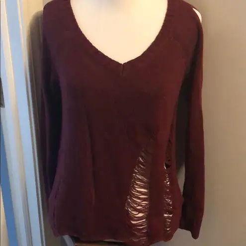 Guess  cold shoulder shredded sweater