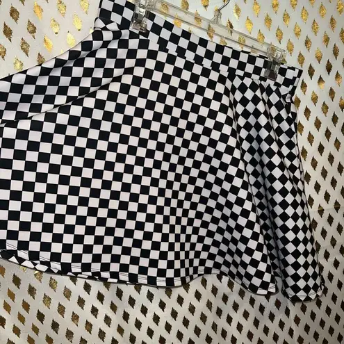 Hot Topic  goth checker board skater skirt vans style size M