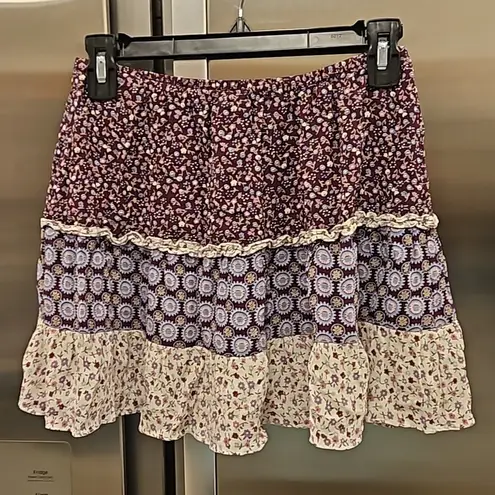 Lucy Love 💕💕 Free & Easy Mini Skirt ~ Multi- Color Floral Print Medium