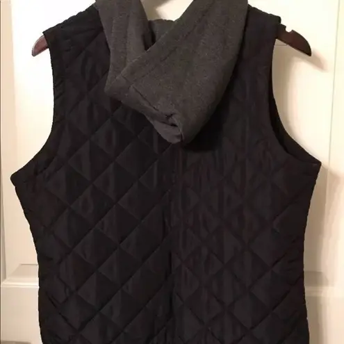 Style & Co . Black Quilted w/Gray‎ Hooded