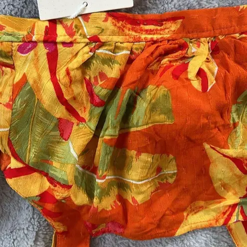 Haute Hippie NWT Haute Hippy Crop top - Size S