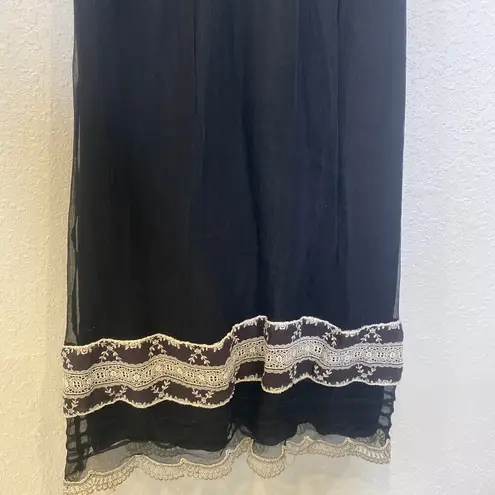 Hale Bob Black White Delicate Slip Dress Lace EUC Sz Sm Surplice V-Neck Line