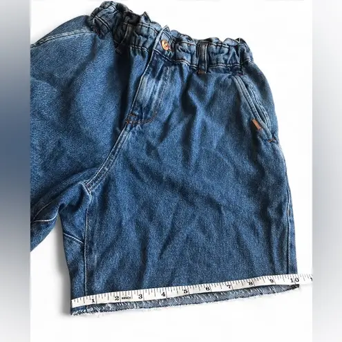 ZARA  Women's short Blue 100% Cotton with elastic waist Size 2