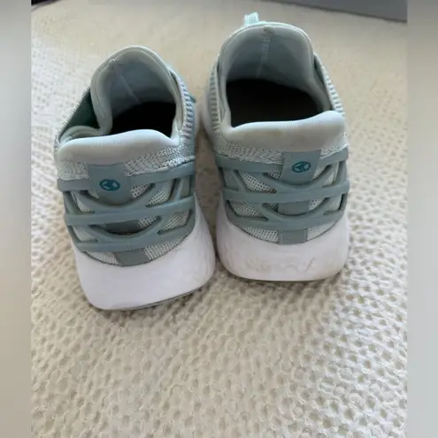 Kizik Athens Shoes Women’s Size 6 Blue