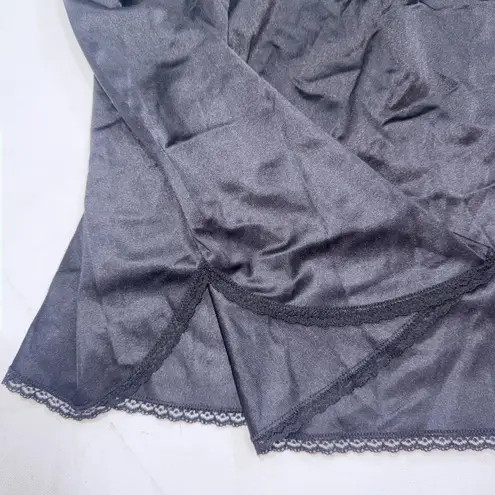 Vanity Fair Vintage Lingerie Black Nylon Half Slip Size Medium USA Made