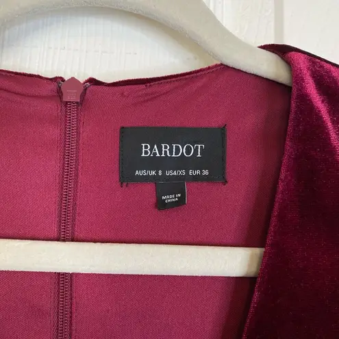 Bardot Morgan Burgundy Velvet Dress Size 4 Midi Holiday Christmas Party Winter
