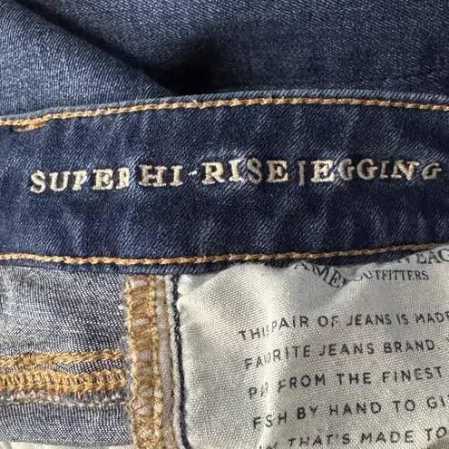 American Eagle  SZ 4 Super Hi-Rise Jeggings Jeans Distressed Rips Stretch Zip-Fly