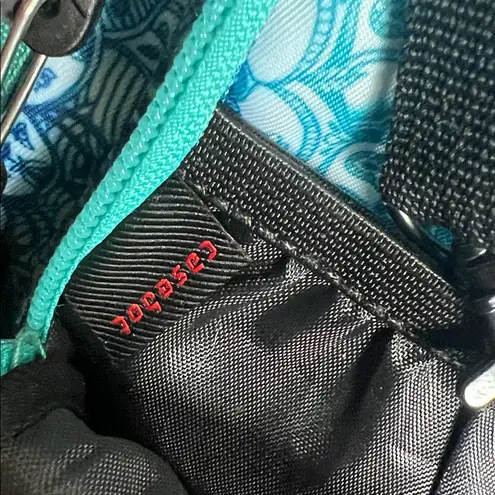 Teal and Blue neoprene water bottle bag Patterned Women's Travel Bag