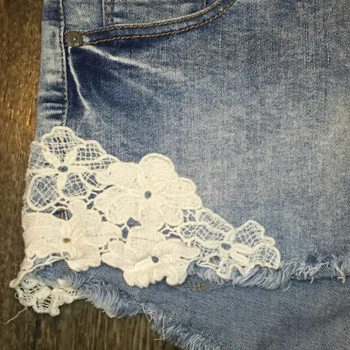 Mossimo High Rise Lace Raw Hem Boho Denim Shorts Size 10/30