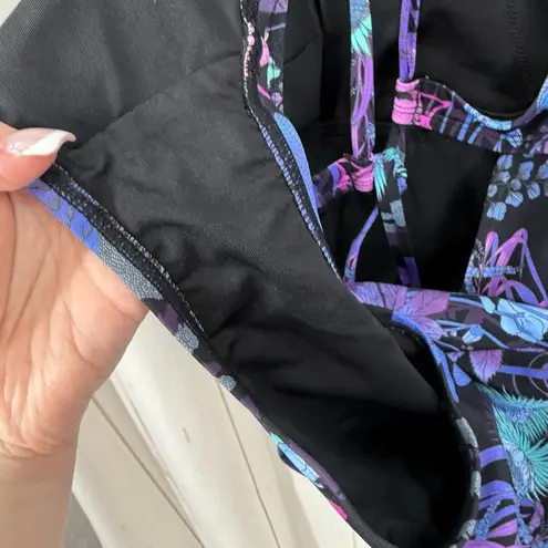 Title Nine Women’s Small Purple Black Blue Floral One Piece Swim Pool Ocean Beac