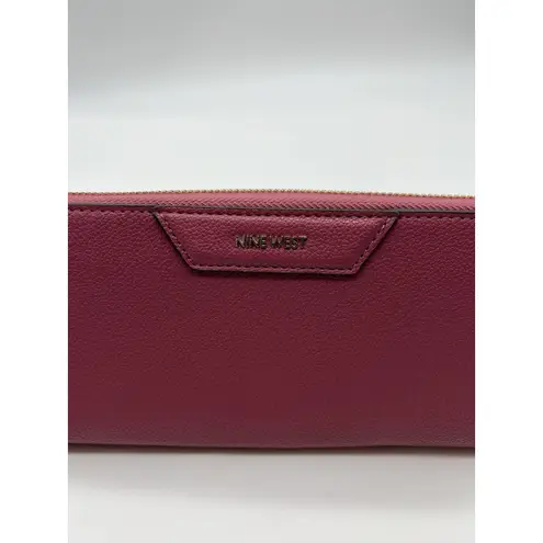 Nine West  Wallet Pebble‎ Leather Zip Around Card Holder Pink