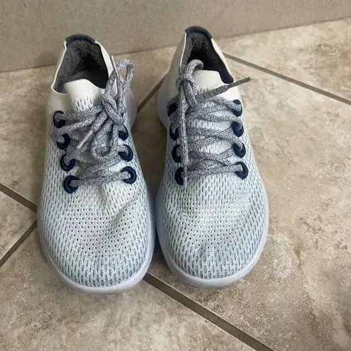 Allbirds Women Wool Runner Sneakers Light Blue White Knit Lace Up Comfort Sz 8