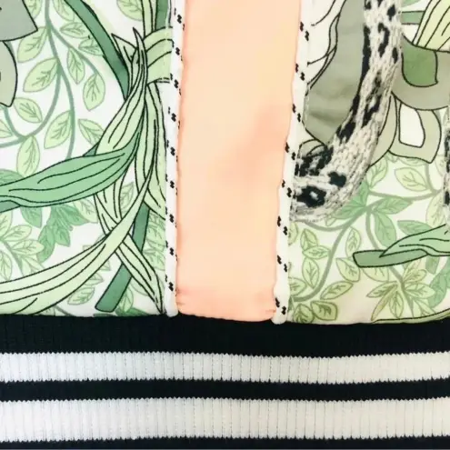 Guess  Reese Snake & Vine Print Front Zipper Stripe Hem Mini Skirt Size 2 XS