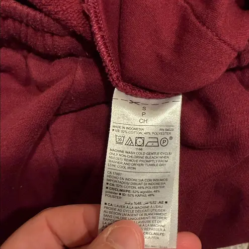 Old Navy  Maternity Maroon‎ Sweatpants size small