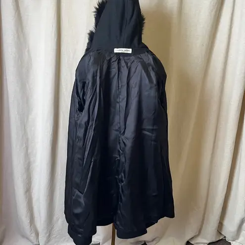 Vintage Carol Horn Black Hooded Wool Coat with Faux Fur Trim & Brass Closure 8