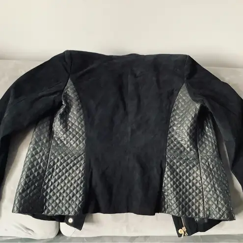 Isaac Mizrahi Stylish Ladies suede leather jacket🌹