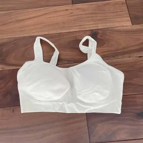 Truekind Daily Comfort Wirefree Shaper Bra Medium White Nylon Spandex