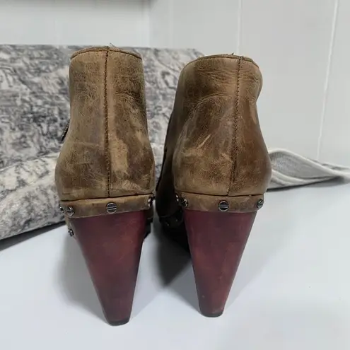 Dr. Scholl's Original Collection Leather Wedge Booties in Brown Size 7.5