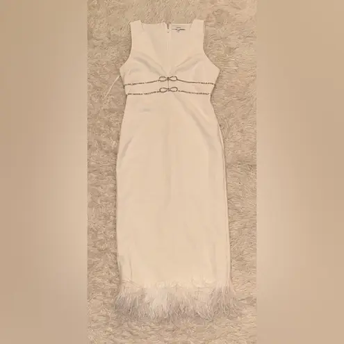 Likely NWOT Corianne Sleeveless White Feather Trim Empire Waist Midi Dress sz 8