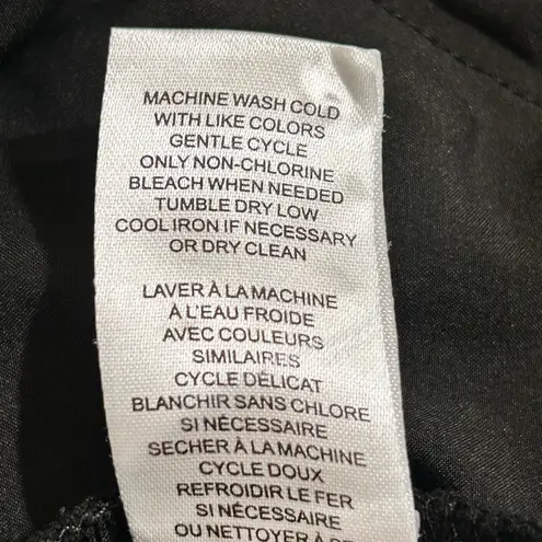 TRUTH
BY REPUBLIC Black Boot Cut Jeans with Smooth Finish Size 6