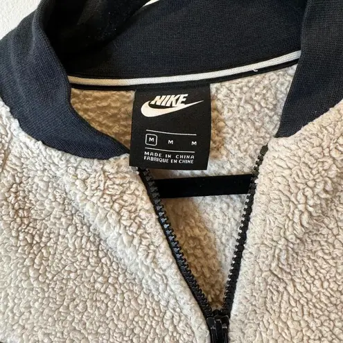 Nike Wolf Sherpa Varsity bomber Jacket Size M cabin athleisure grandpa school