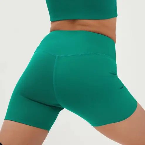 Girlfriend Collective Monaco Green FLOAT Ultralight Run Bike Short Size XS NWT