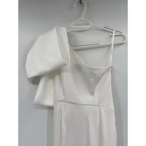 Sachin + Babi Aubrey Ivory Satin Crepe Bow Shoulder Formal Gown Size 2