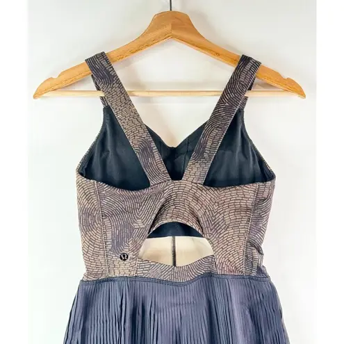 Lululemon Womens Top Brown Black City Tank Peplum V Neck Pleated Embellished 4