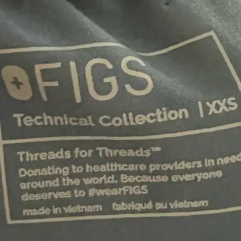 FIGS Yola Skinny Scrub Pants