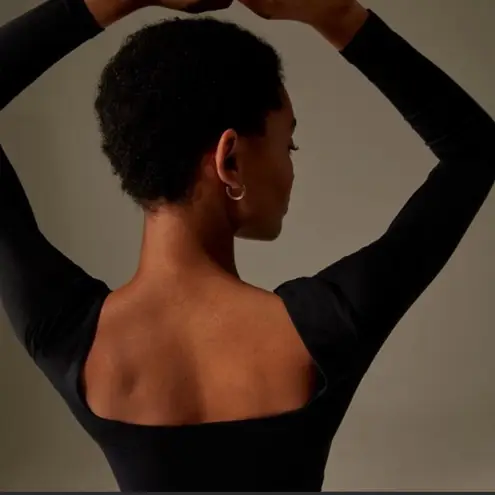 Babaton Aritzia Contour Long Sleeve Bodysuit Square Neck Black Large Minimal New