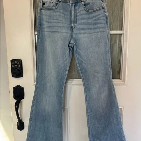 KanCan Jeans Womens 27 Blue Bootcut Stretch Medium Wash Preppy Casual City Logo