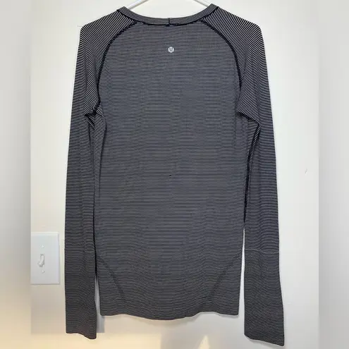 Lululemon  | Swiftly Tech Long Sleeve Crewneck Striped Active Tee Black/White 10