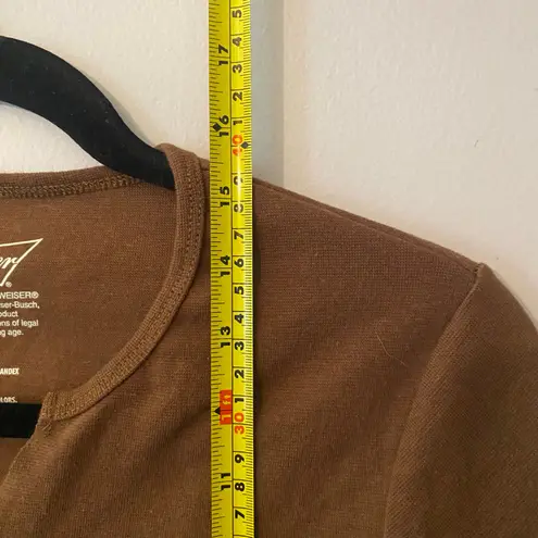 Budweiser Chocolate Brown Short Sleeve Cropped Baby Tee Women's size Medium
