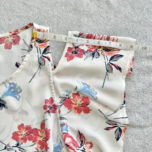 A Byer Floral Cold Shoulder Key Hole Back Blouse size XL