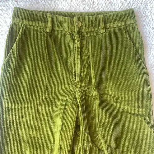 Lacausa Jasper Corduroy Crop Trousers Moss Green 4