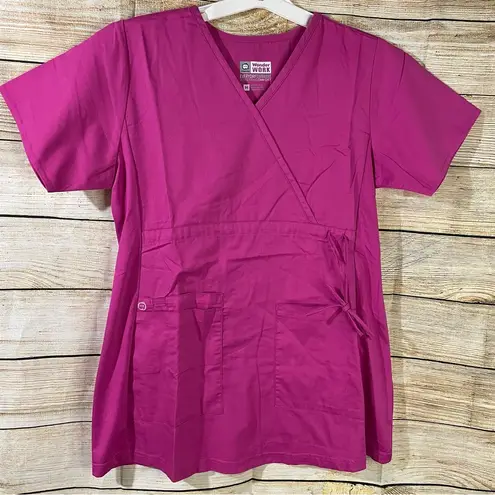 WonderWink work maternity wrap pink scrub top Size Medium comfy stretchy
