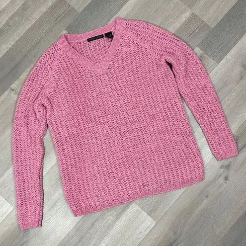 Preswick & Moore Loose Weave V