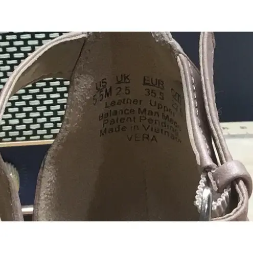 Naturalizer Vera Women's 5.5 M Taupe Leather Open Toe Ankle Strap Dress Sandal