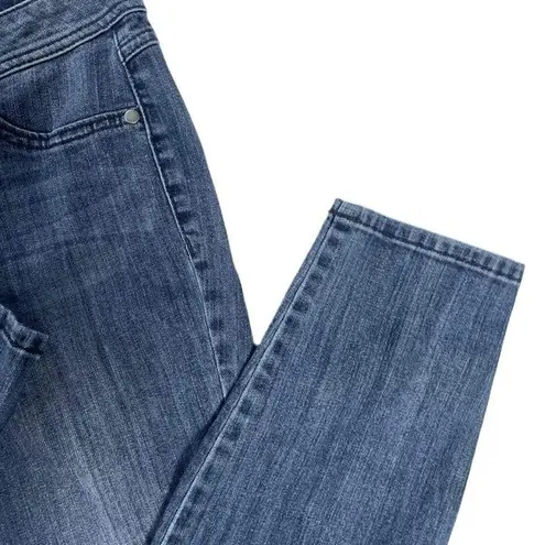 Elle Women's Retro Blue Floral Embroidery Classic Medium Wash Jeans Size 8