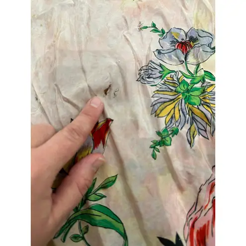 Vintage FLORAL White Red Silky Scarf Small Tablecloth Roses Headwrap Scarf