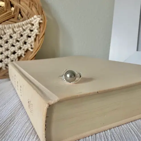 Gray Pearl & Silver Abstract Swirl Ring “Nahanni” Statement Mermaidcore Classic Jewelry