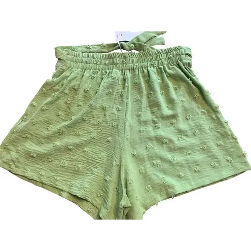 Amani resort wear shorts green NWT sz Small