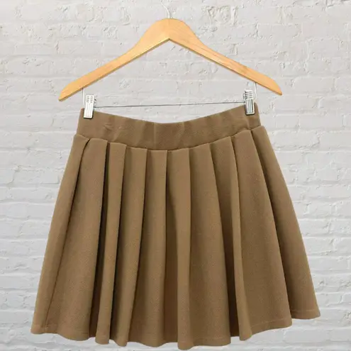 Love Streak Pleated Mini Skirt XL Camel Tan Elastic Waist School Girl Brown Size undefined