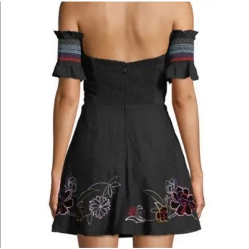 Red Carter  Womens Floral Embroidered Off The Shoulder Mini Dress Size M Black