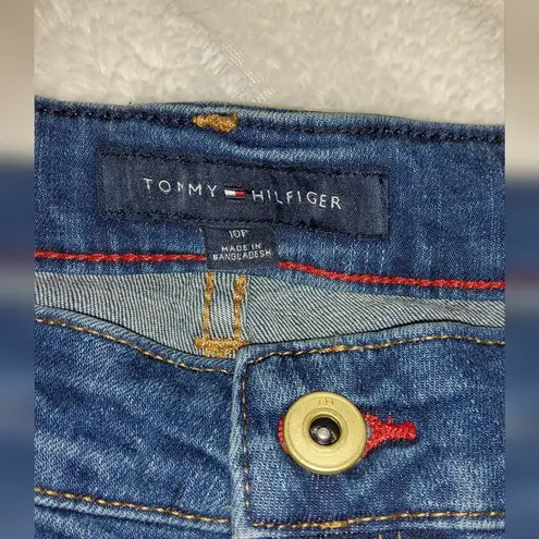 Tommy Hilfiger Women's  Jean's Size 10.                LJNS029